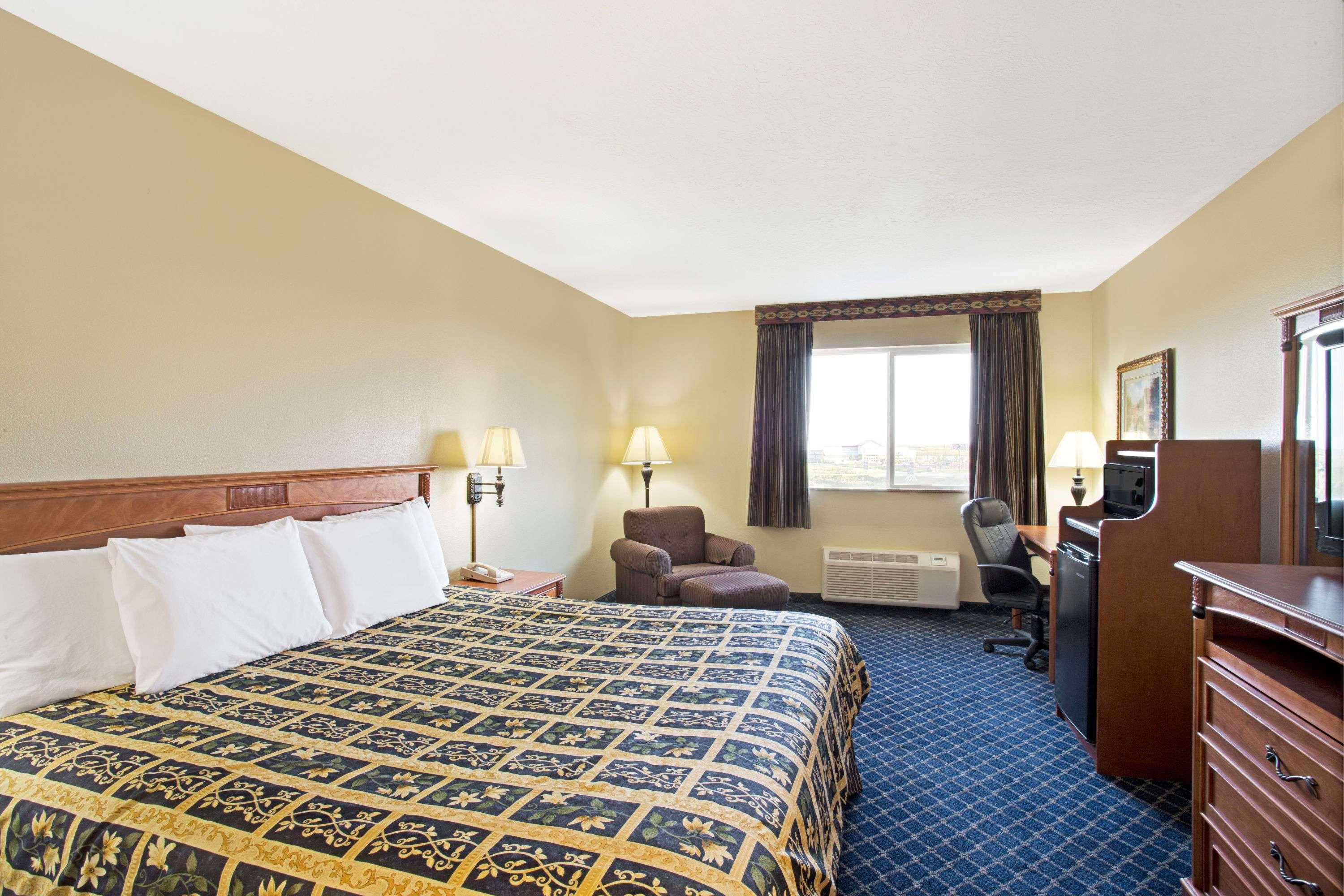 Days Inn By Wyndham Brigham City Ngoại thất bức ảnh