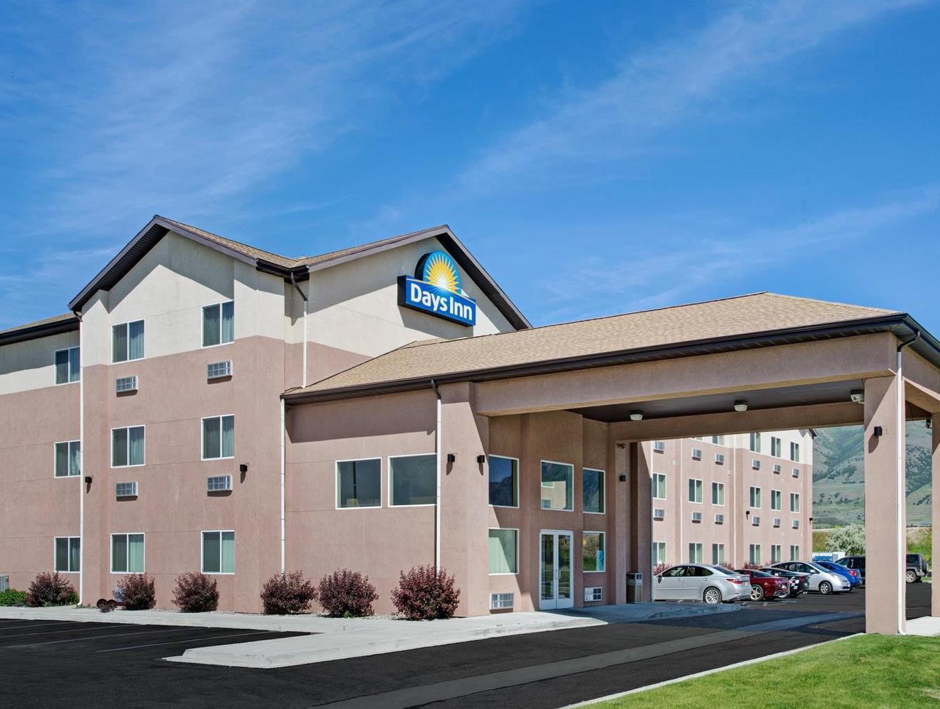 Days Inn By Wyndham Brigham City Ngoại thất bức ảnh
